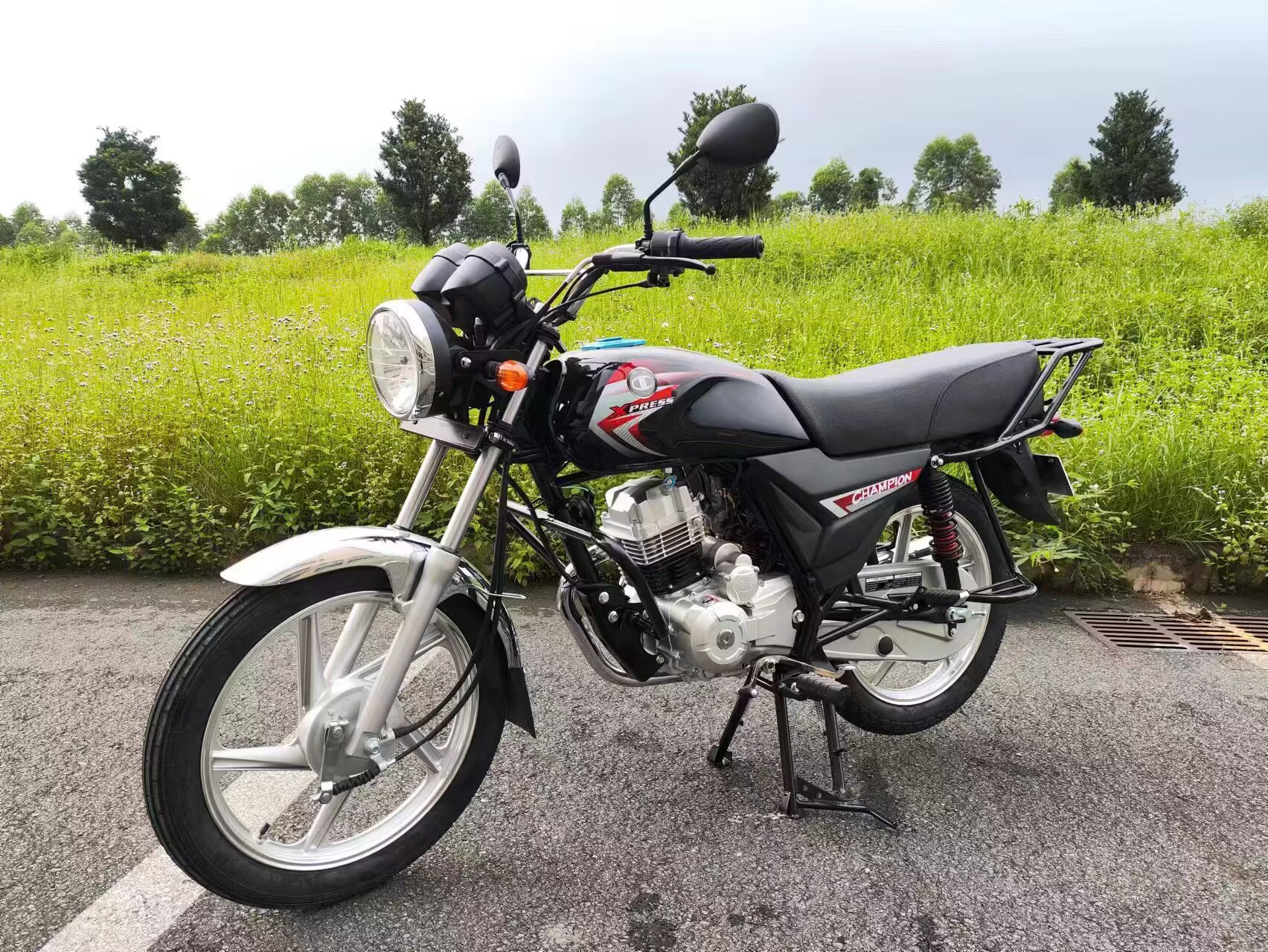2024 Hot Selling Two-Wheeled Adult Motorcycle with High Performance and Affordable Price