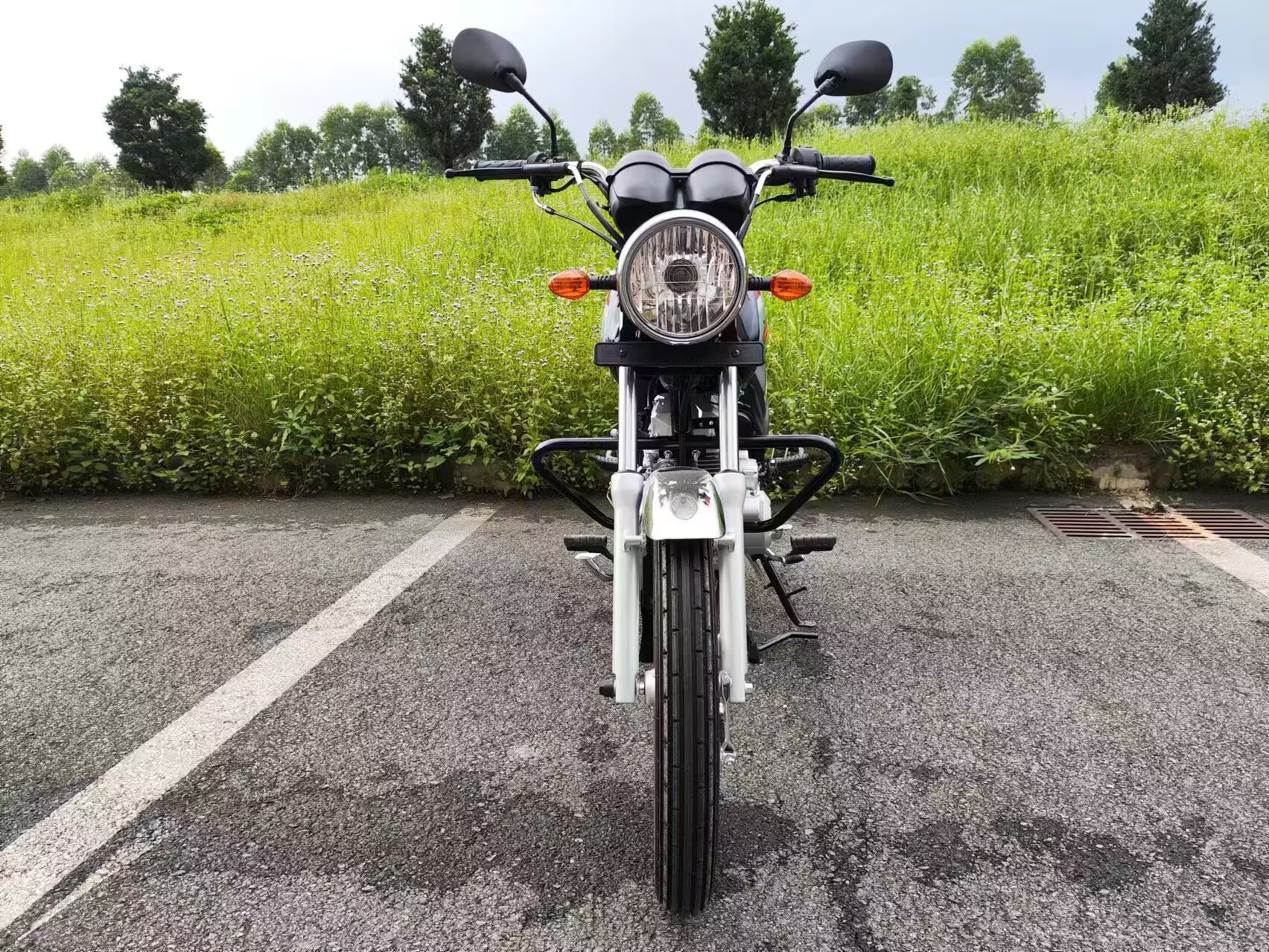 2024 Hot Selling Two-Wheeled Adult Motorcycle with High Performance and Affordable Price