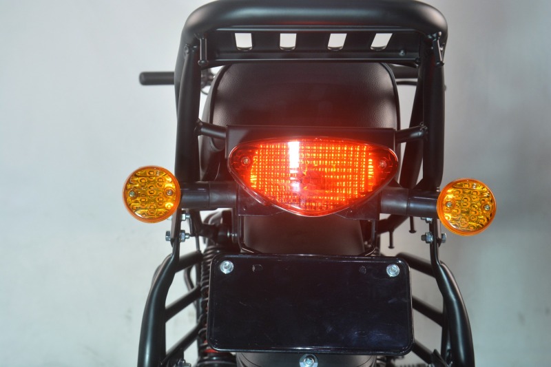 2025 Electric Street Motorcycle Electric Delivery Motorbike Passenger Taxi with Middle Motor