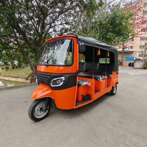 200cc Single Cylinder Water-Cooled Four-Stroke Gasoline Engine/Three-Wheel Passenger Tuk-Tuk/Three-Wheel Taxi