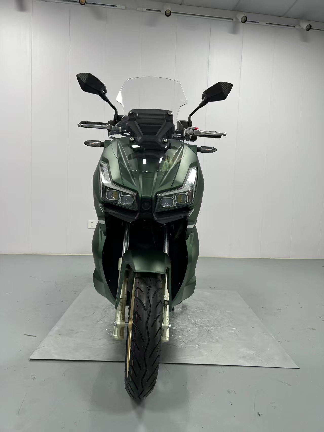 Newest Design 180cc Air-Cooled Engine Adult Two-Wheeled Scooter