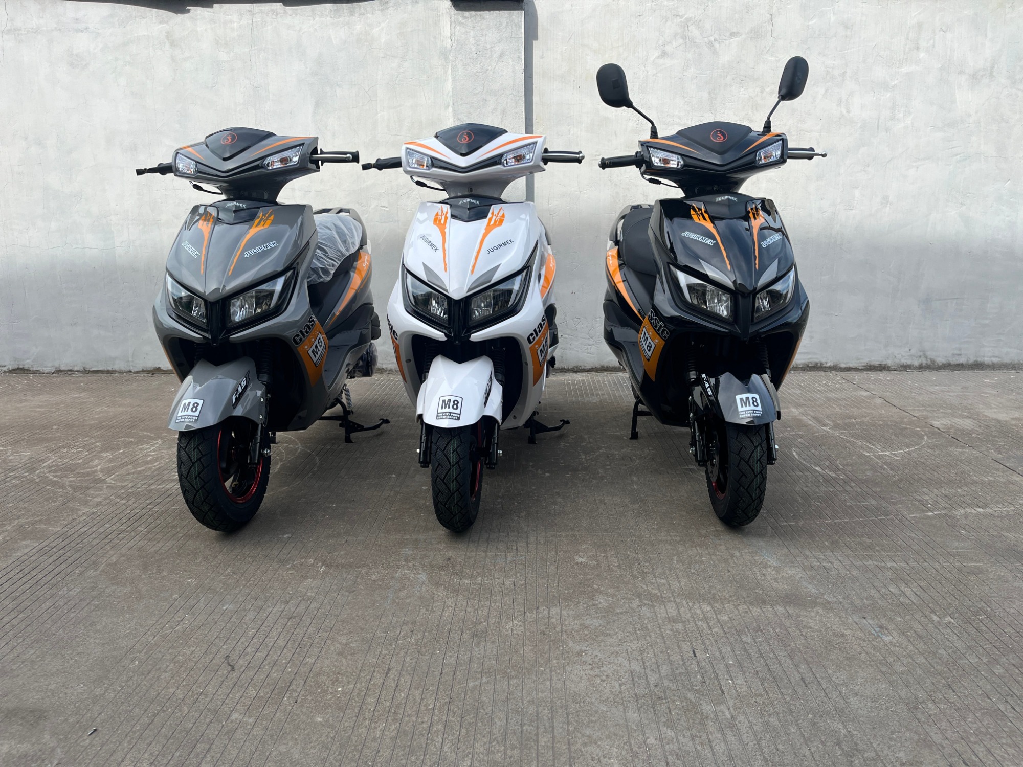 150cc Pedal Fuel-Assisted Motorcycle Suitable for Adults to Ride Pedal Two-Wheeled Vehicles
