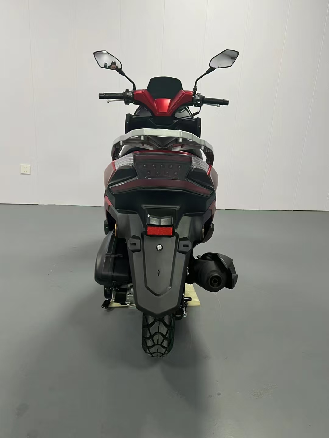 2025 Factory Direct Sales Two-Wheeled Motorcycle New Adult High-Quality Scooter