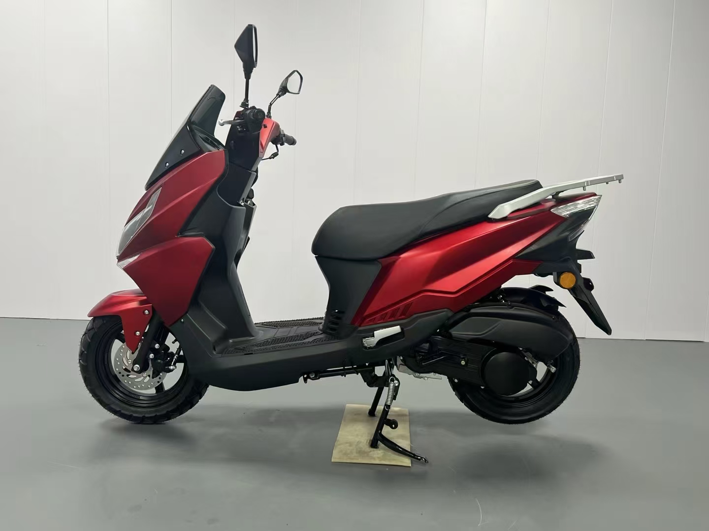 2025 Factory Direct Sales Two-Wheeled Motorcycle New Adult High-Quality Scooter