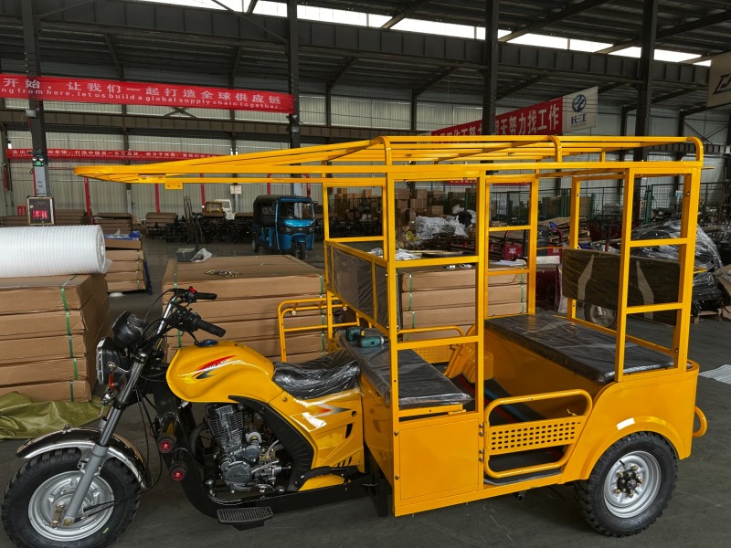 Factory Direct 150cc Gasoline Tuk-Tuk, Gasoline Rickshaw, Motorcycle Taxi, Three-Wheeled Tuk-Tuk
