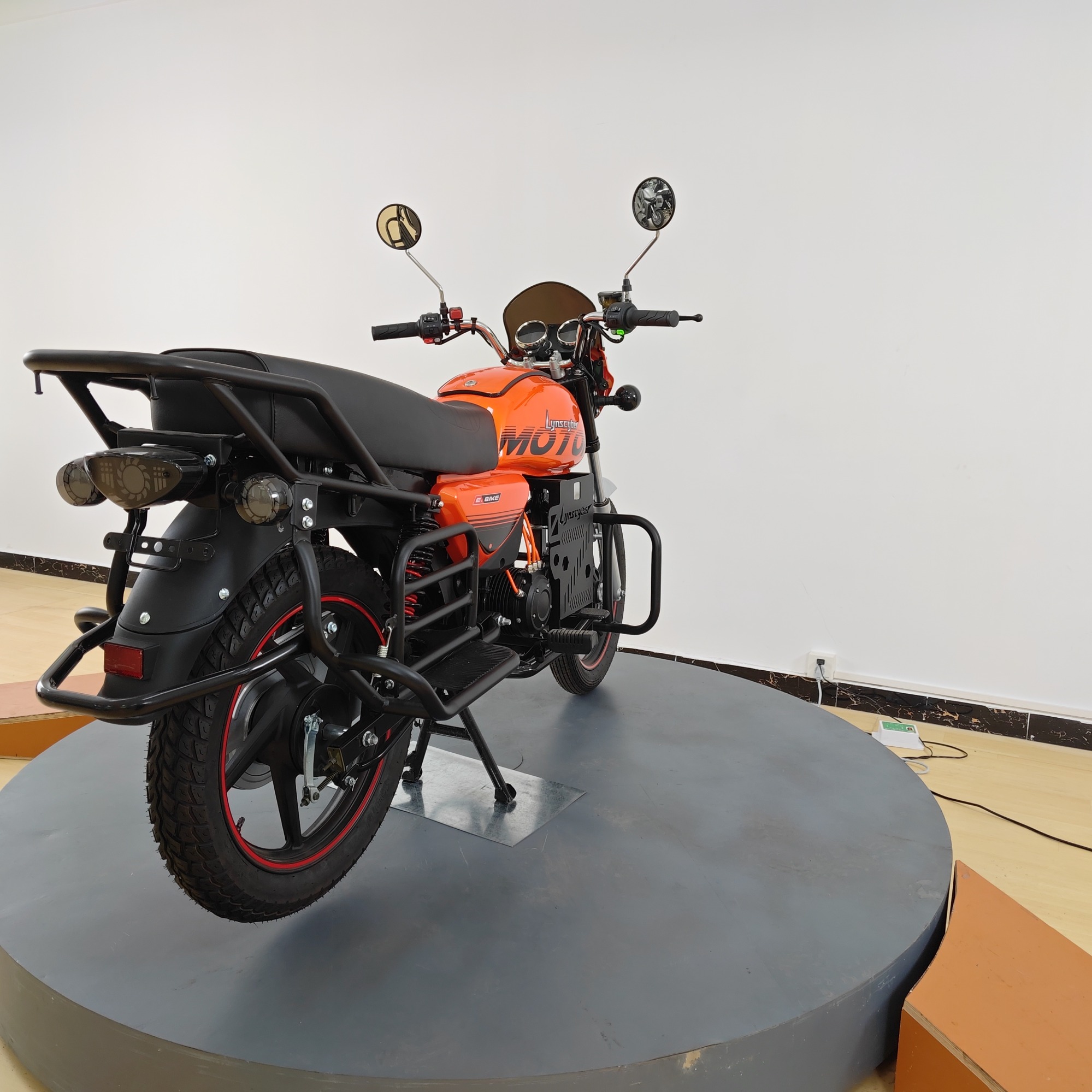 72V50ah Adult Sporty and Powerful Two-Wheeled Electric Motorcycle