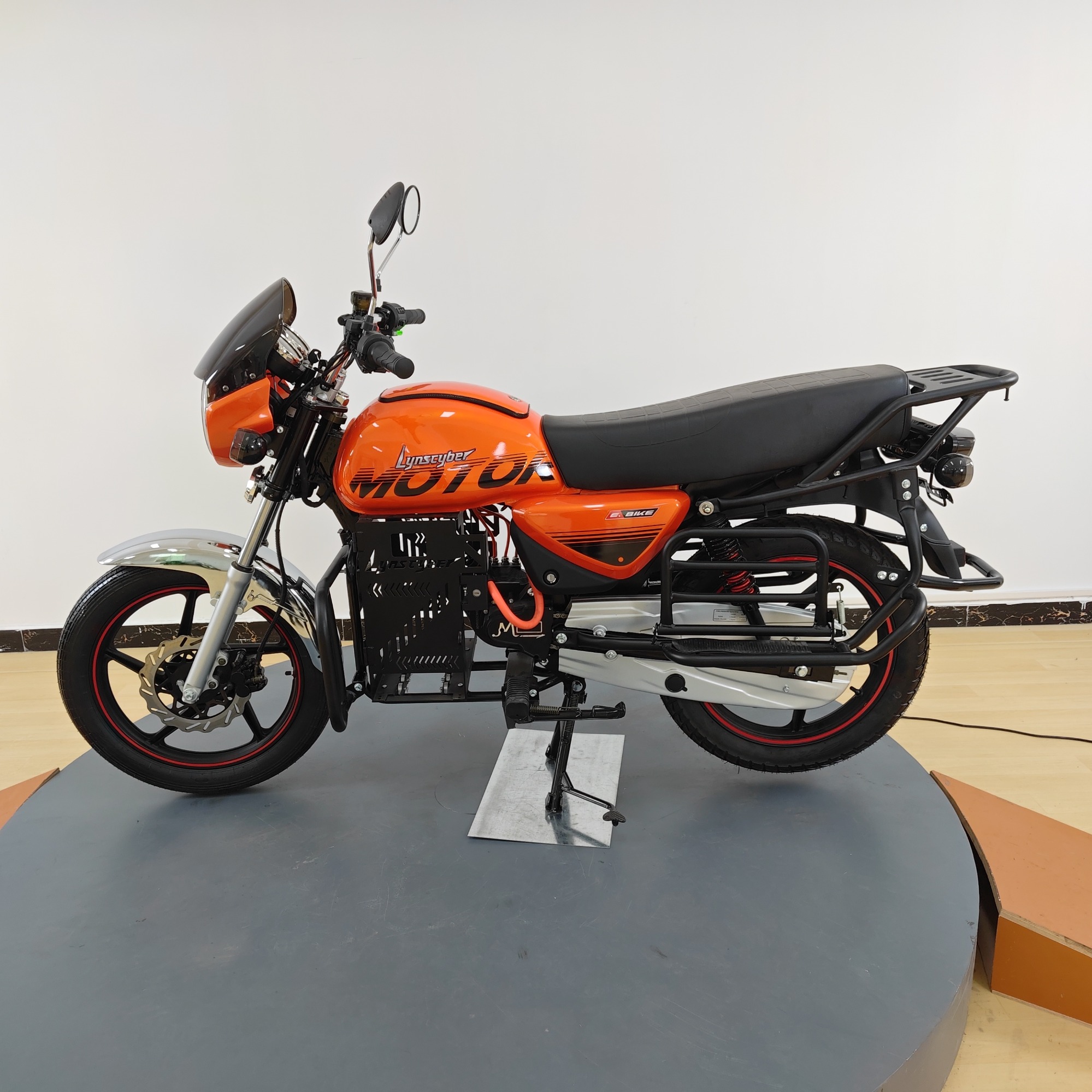 72V50ah Adult Sporty and Powerful Two-Wheeled Electric Motorcycle