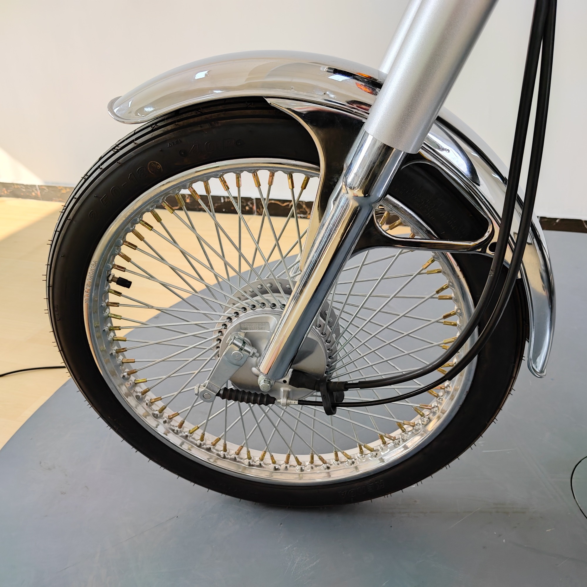 2026 Bestselling Gasoline-Powered Two-Wheeled Adult Passenger Motorcycle, Suitable for All Road Conditions