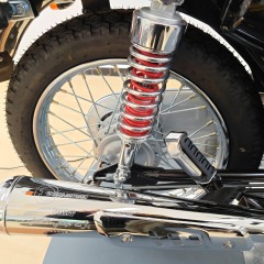 Factory Direct Sales of 125cc Two-Wheeled Fuel-Assisted Light Motorcycle