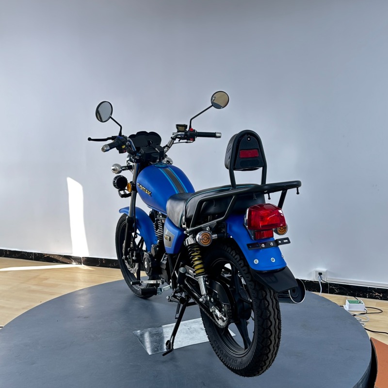 150cc Two-Wheeled Adult City Motorcycle Maximum Load Capacity 200kg