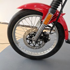 Hot-Selling 150cc Gasoline-Powered Two-Wheeled Adult Motorcycle, Suitable for Urban Commuting.