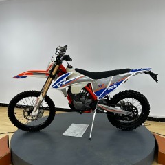 250cc High-Performance off-Road Racing Motorcycle with a Top Speed of 90 Km/H