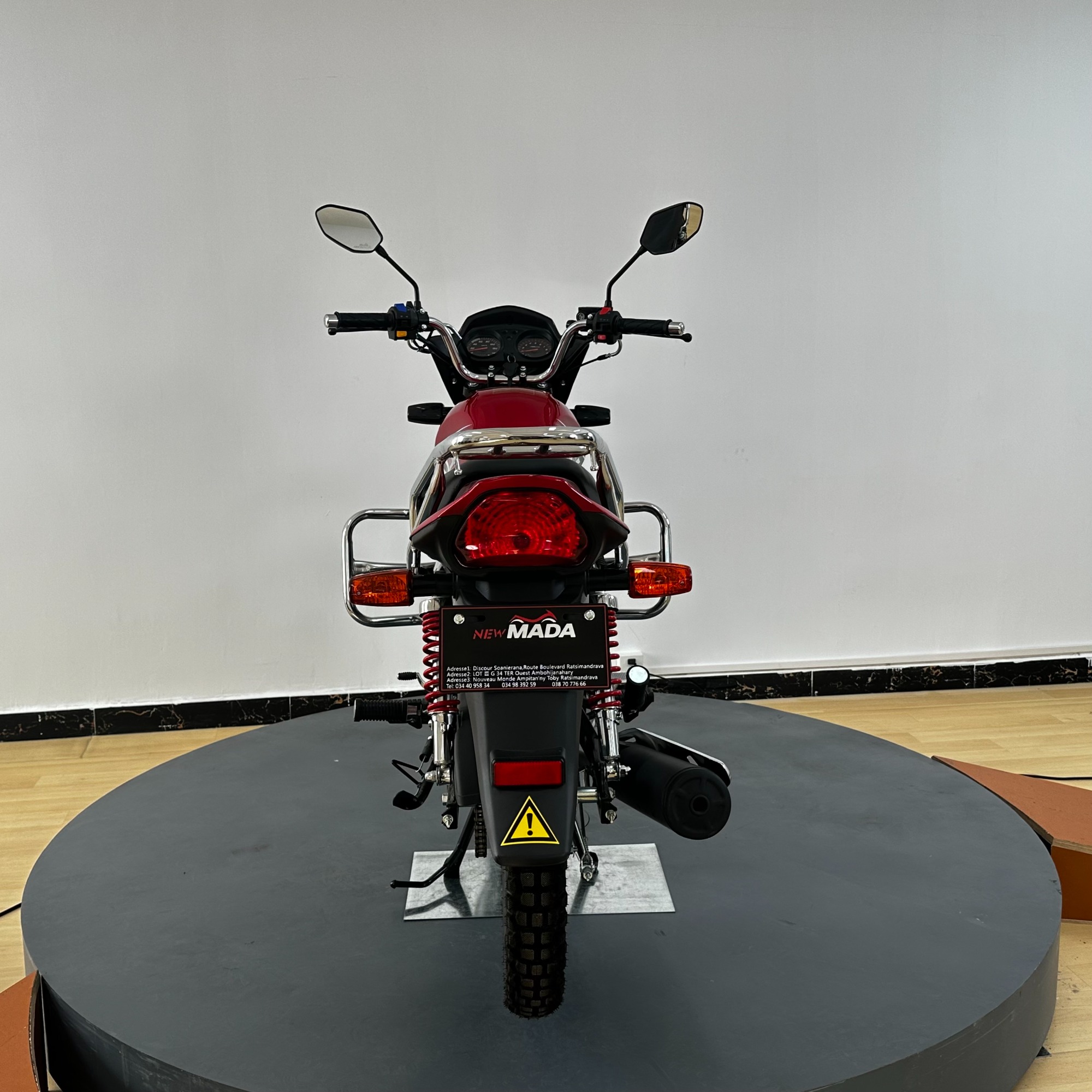 The Most Stylish Lightweight Gasoline-Powered Two-Wheeled Motorcycle for Adults, The Best Choice for Outdoor Riding.