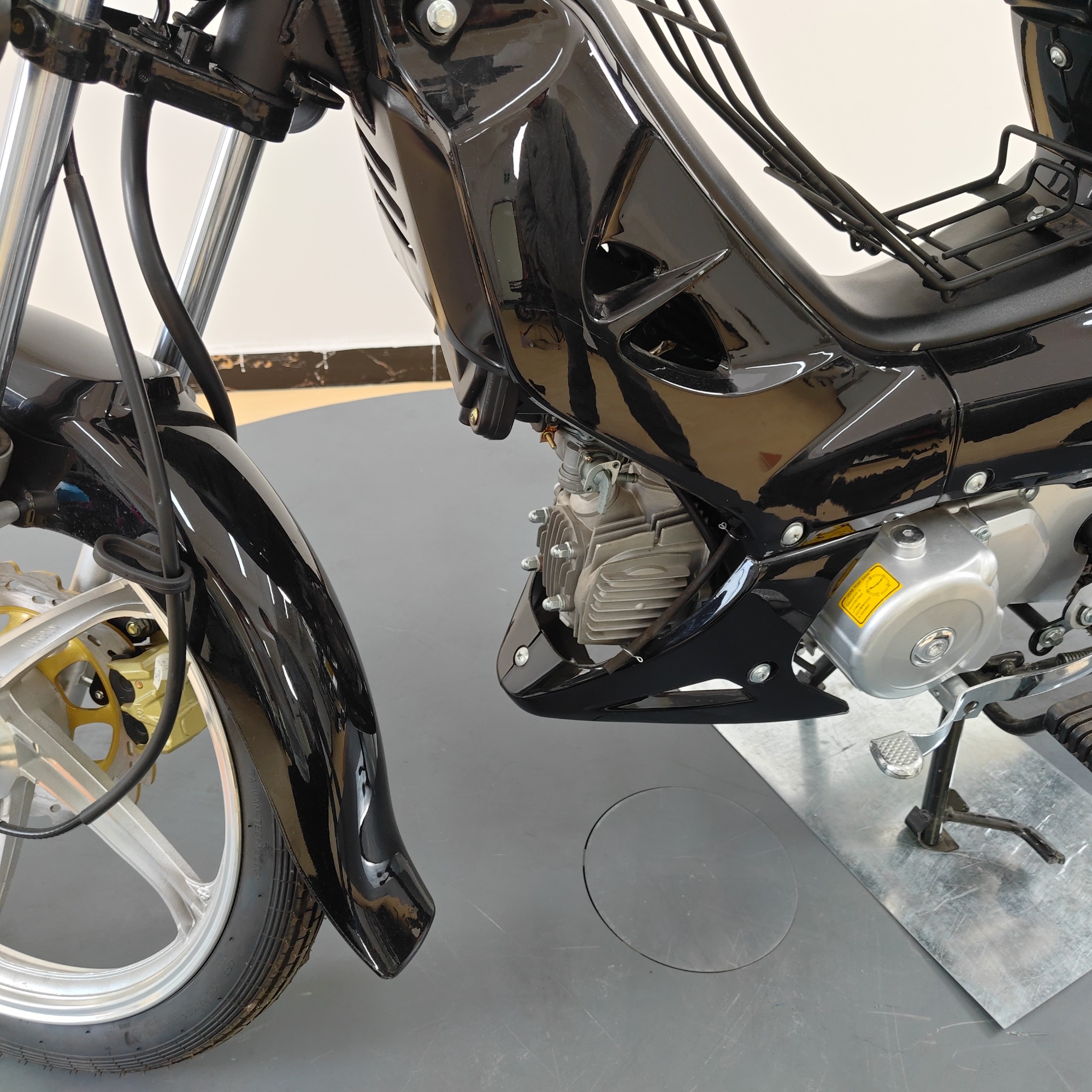 70cc Mini Two-Wheeled Light Motorcycle, The Best Choice for Daily Commuting