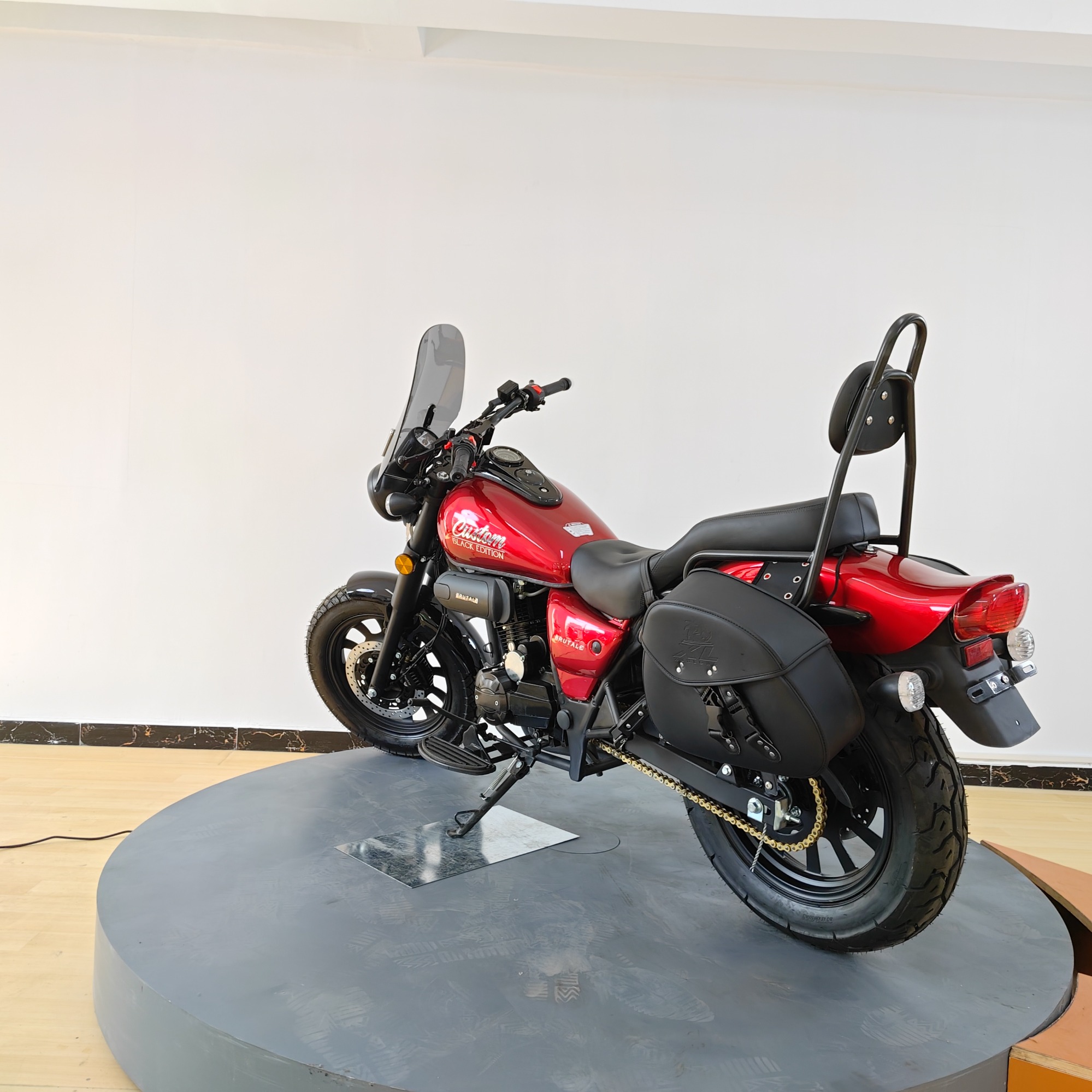2026 New Bestselling Stylish Two-Wheeled Street Motorcycle