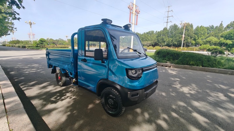 72V 2000W New Energy Electric Four-Wheeled Freight Vehicle, Suitable for Urban Transportation