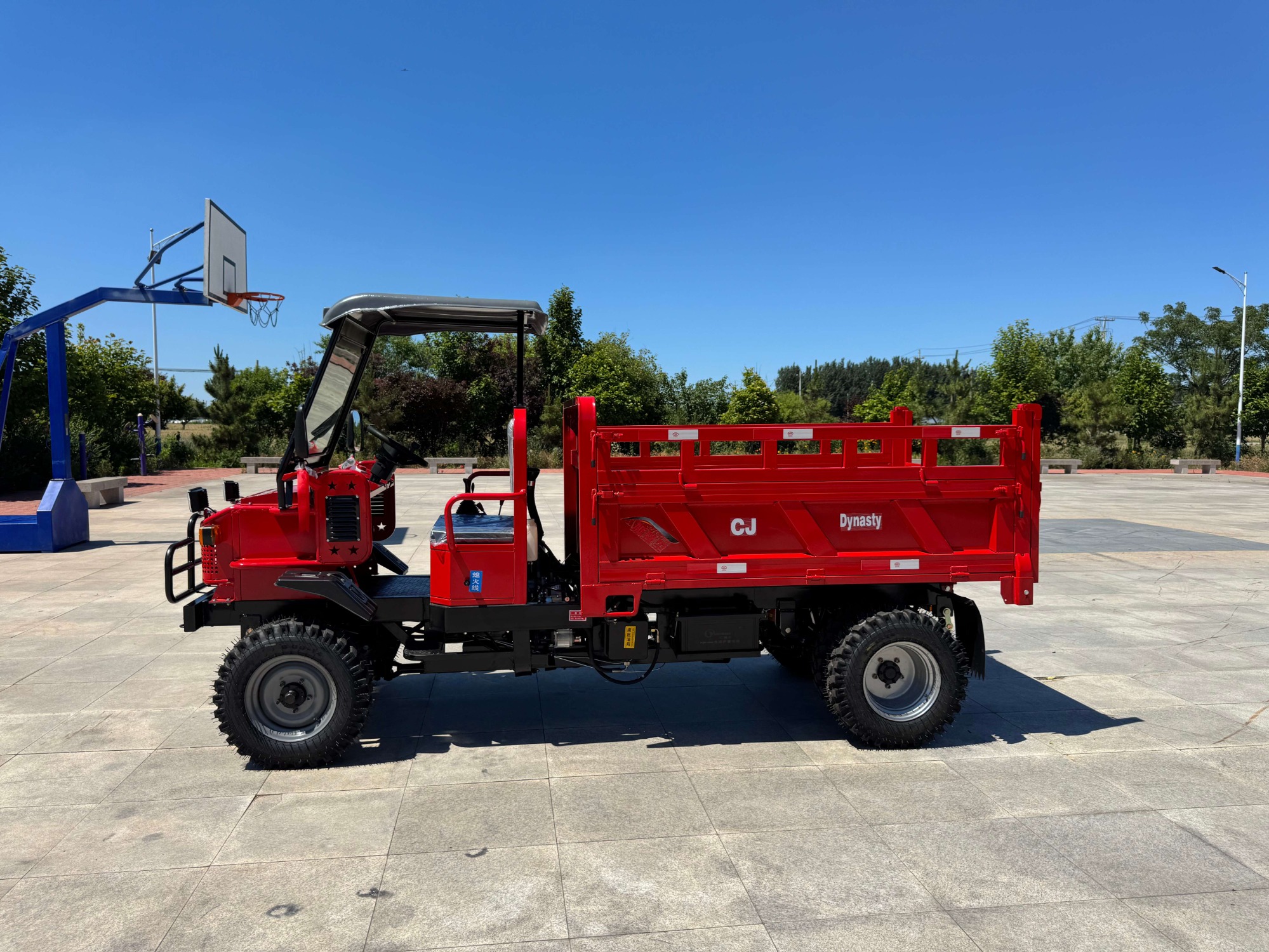 Hot-Selling 25HP Four-Wheel Diesel-Powered All-Terrain Vehicle, Popular ATV with Automatic Transmission in China