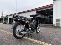 High-Quality Two-Wheeled Lightweight Four-Stroke 110cc Gasoline Motorcycle for Adults