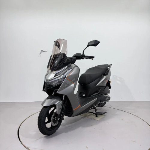 180cc Adult High-Speed Two-Wheeled Motorcycle, Durable Two-Wheeled Scooter