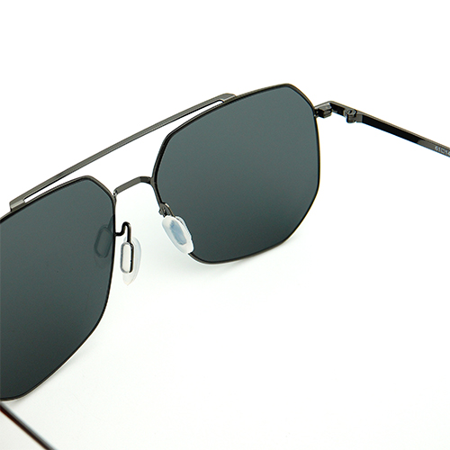 Sunglasses-210617