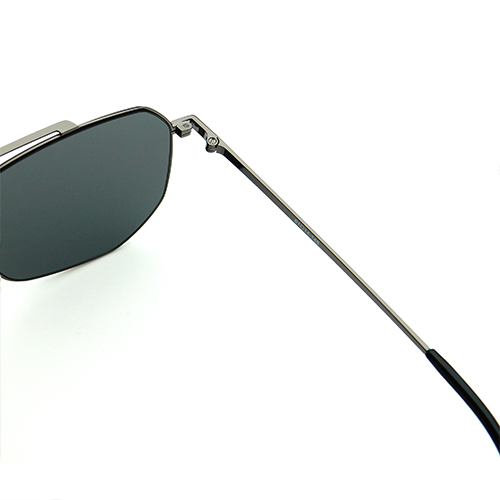 Sunglasses-210617