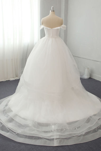 Off Shoulder Dubai Beaded Crystal Lace Sweetheart Luxury Mermaid Bridal Wedding Dress with Detachable Train C24151