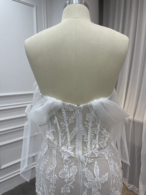 Sexy Sheer Boning Bodice Plunging V Detachable Straps Mermaid Pattern Lace Wedding Dresses C2507