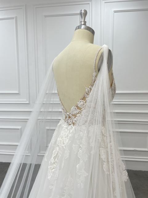 Illusion V Neckline Exquisite Beading Bridal Gown Custom Made Wedding Dresses with detachable Cape C2507