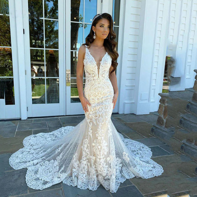 Lace Mermaid Wedding Dresses 2022 Spaghetti Strap Soft Tulle Backless Bridal Gowns Sleeveless Vintage Country Wedding Gown C26091