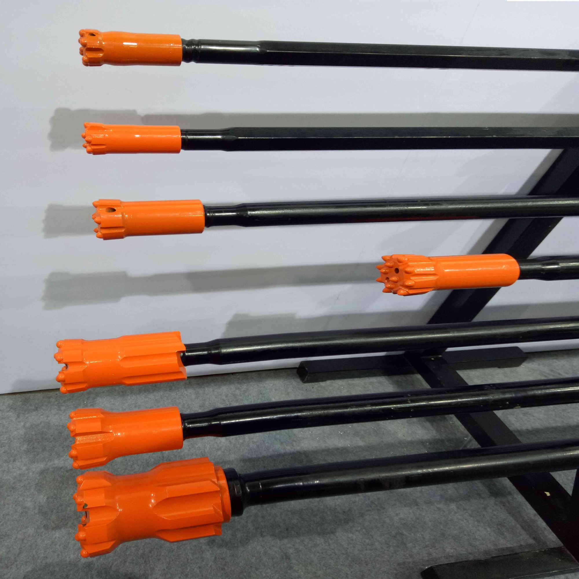 Influence Of The Use Method And Environment Of Drill Rod On The Life Of Drill Rod In Rock Drilling