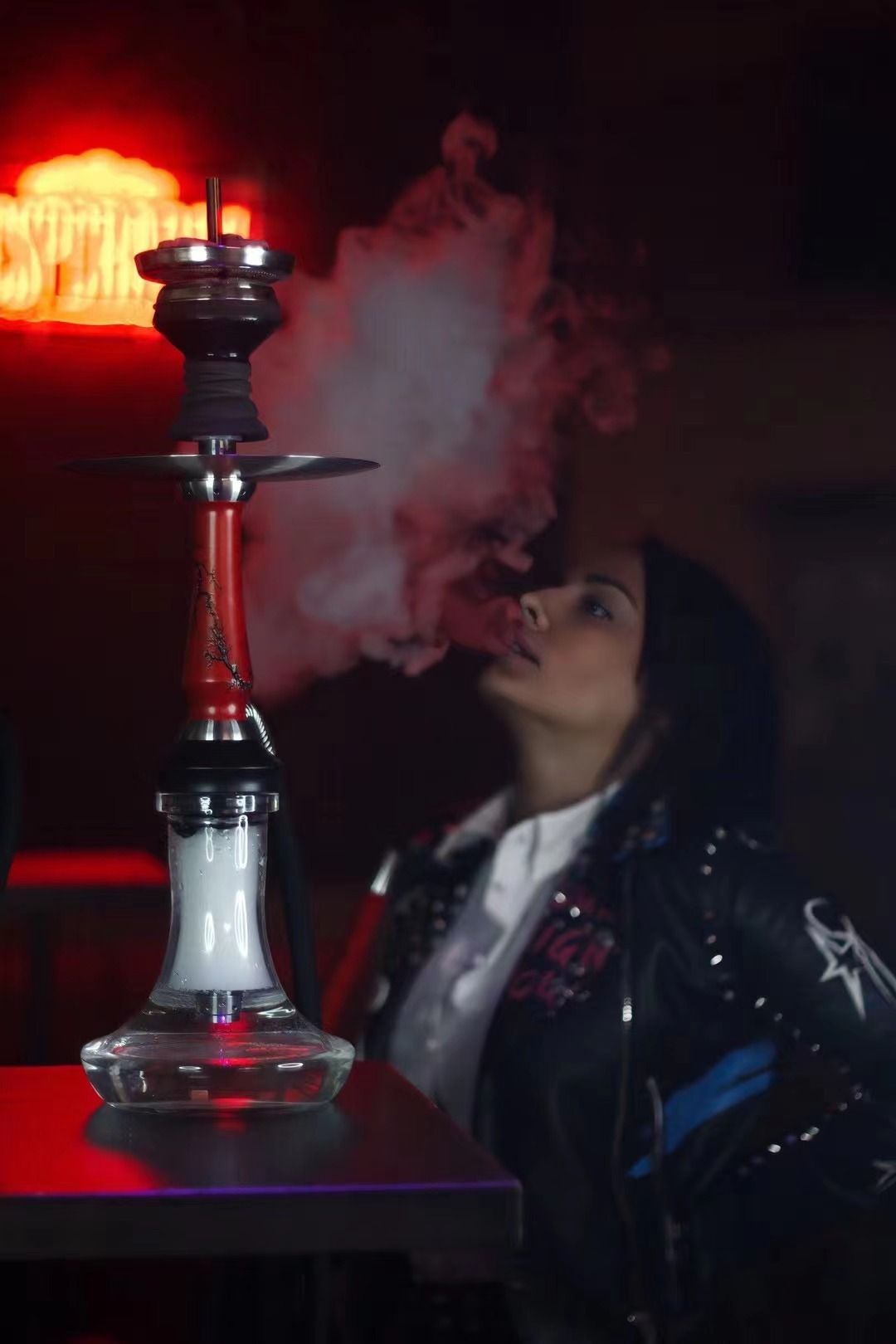 Yimi Hookah V2A Stainless Steel Hookah Set  Wooden Hookah Include Hookah Tray Shisha Charcoal Holder Shisha Mouthpiece Silicone Bowl Hookah Tong -Thunder Red