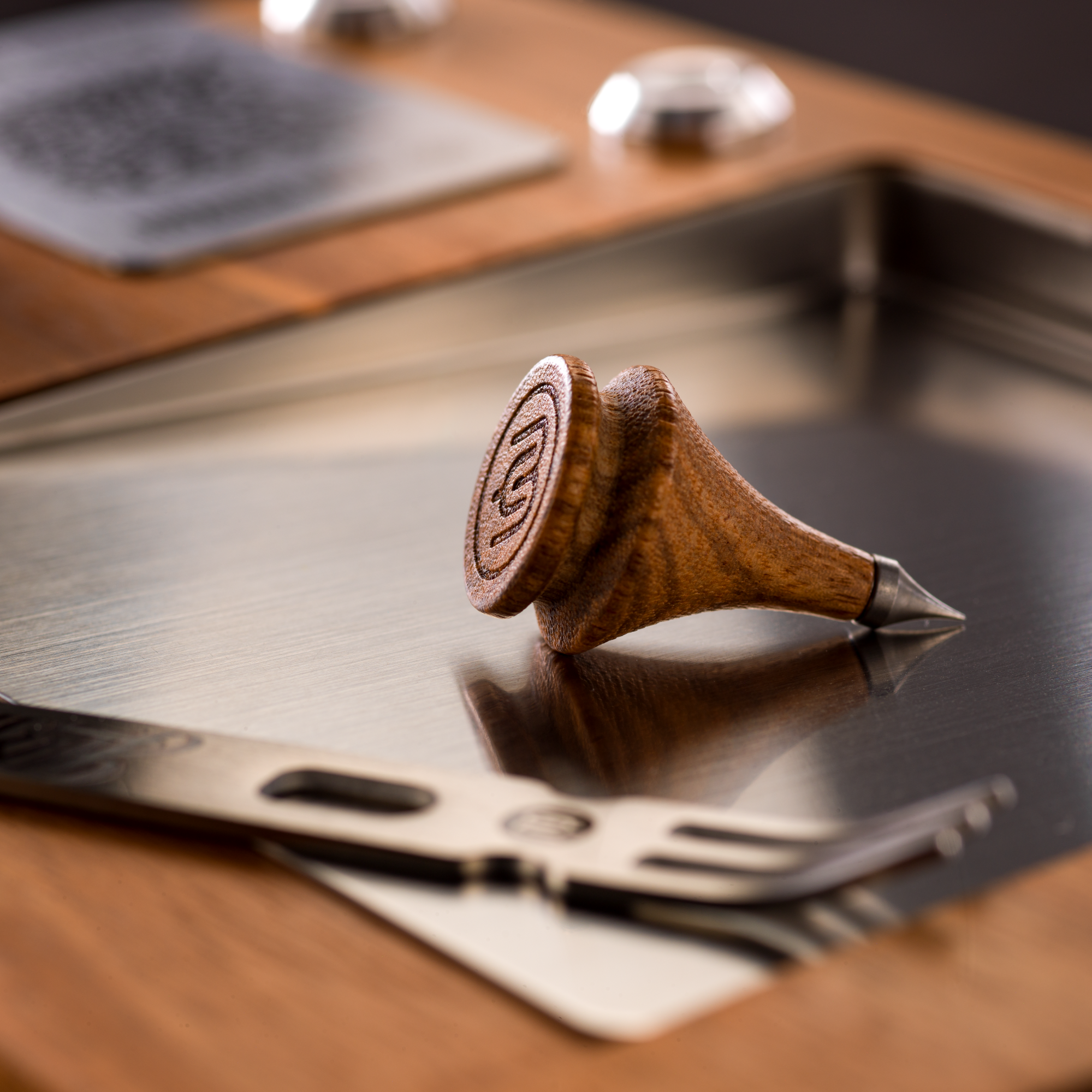 SHISHA BOARD - DARK WOOD