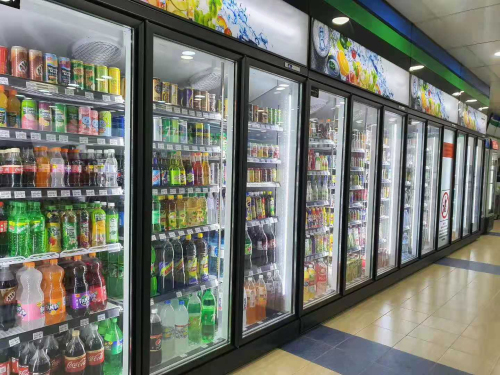 What is the difference between a fixed frequency fresh meat cabinet and a variable frequency fresh meat cabinet?