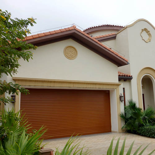 Aluminum roller shutter door/garage door