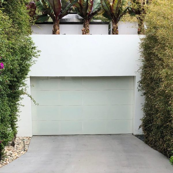 Frame-less White Laminated Glass Garage Door