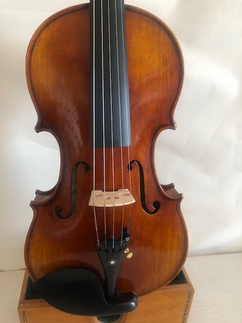 5 Strings  violin 4/4  size solid flamed maple back old spruce top hand carved