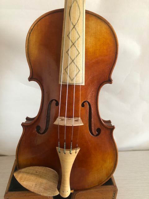 Master violin 4/4 Stradi model solid flamed maple back spruce top