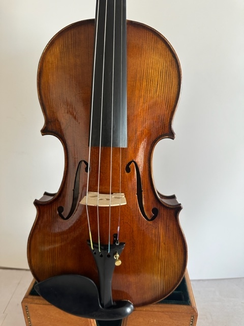 4/4 Violin Solid Guarneri model maple back old spruce top tortoise cracks hand varnished nice sound