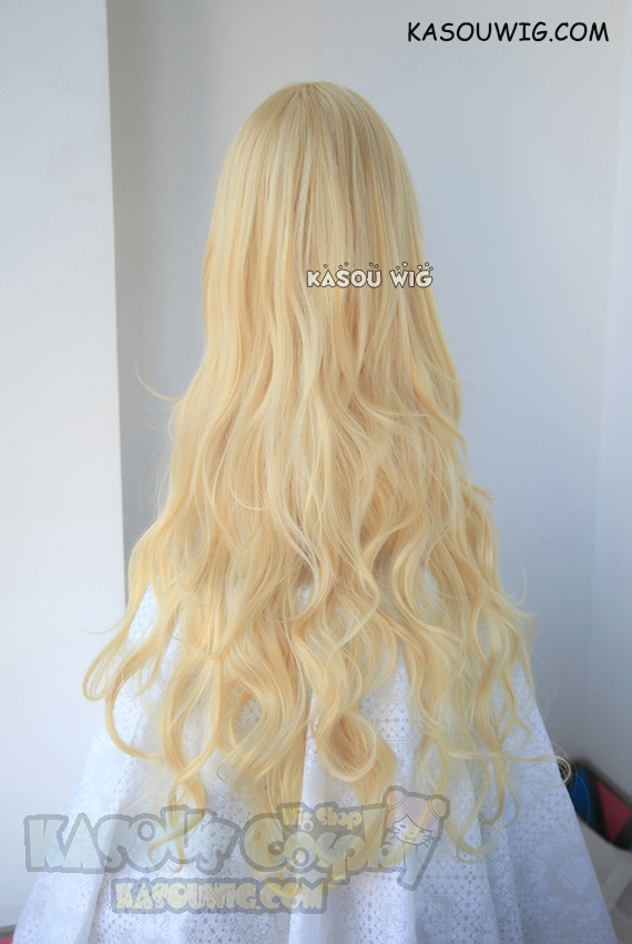 L-3 / KA008 yellow blonde long layers loose waves cosplay wig