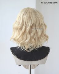 S-4 / KA009 Beach Blonde loose beach waves lolita . harajuku wig with bangs .35cm .