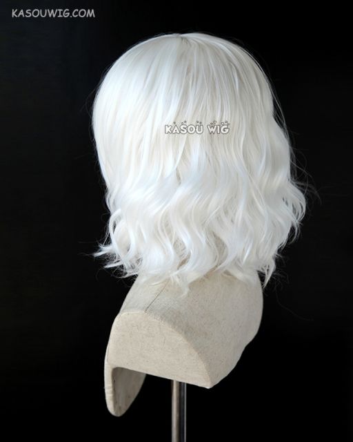 S-4 / KA001 snow white loose beach waves lolita . harajuku wig with bangs .35cm .
