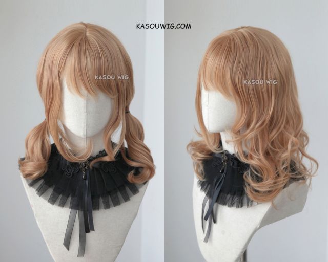 【sold out】Medium length loose wavy hair strawberry blonde wig