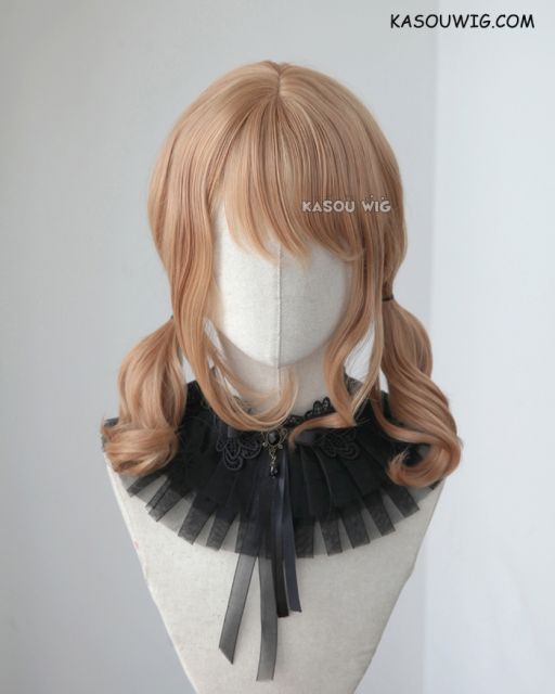 【sold out】Medium length loose wavy hair strawberry blonde wig