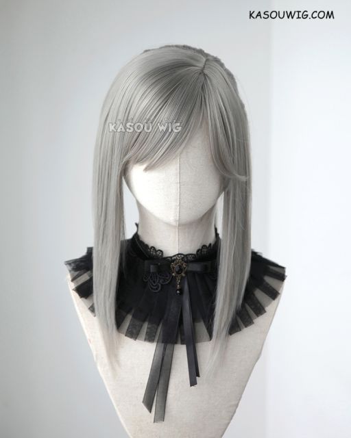 Final Fantasy XV Aranea Highwind warm gray pre-styled ponytail cosplay wig