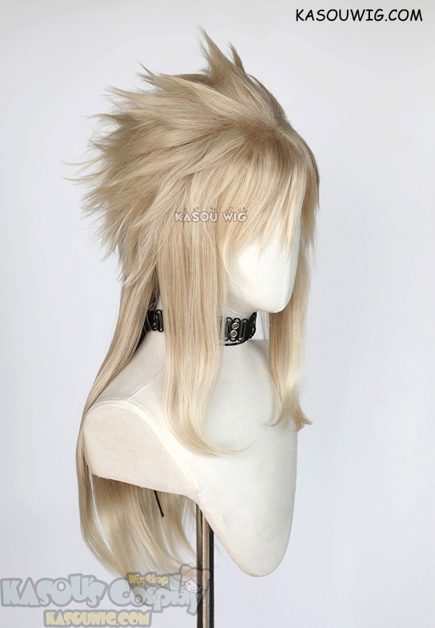 2 Versions Final Fantasy VII FF7 Remake Cloud Strife female