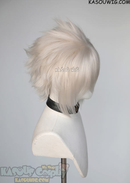 S-5 SP05 31cm/12.2" short pearl white spiky layered cosplay wig