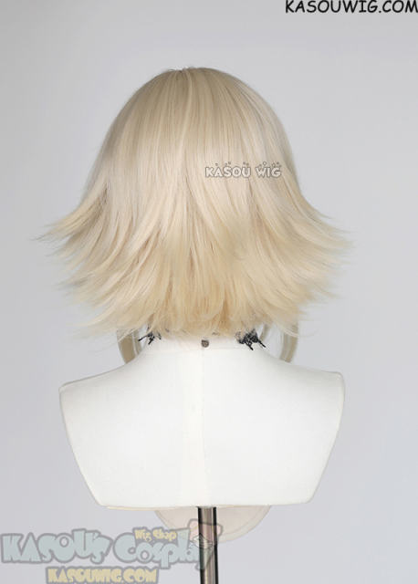 Gachiakuta Eishia short cream blonde flippy blonde wig