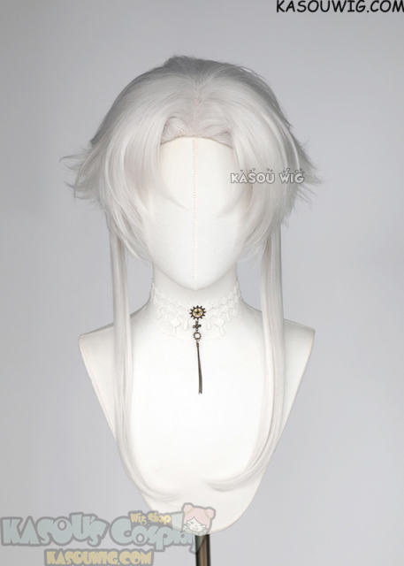 TFC Pierrot middle-parted flippy silver white wig