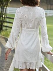 OMONSIM Wholesale new white temperament slim and sweet puff sleeve dress bow hollow design irregular skirt women