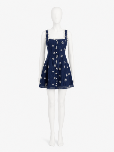From Market Research to 30pcs Production – 30pcs MOQ | Designer Dress · Developed for Your Brand